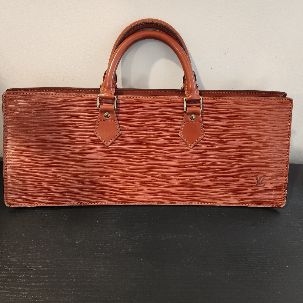 Louis Vuitton Triangle Sac